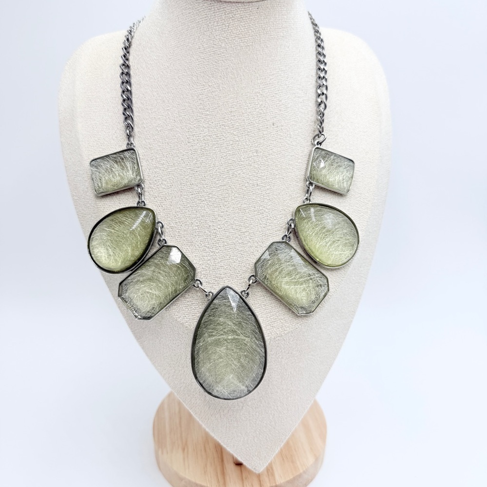 New York & Company NY Silver Tone Statement Necklace Green Stone Bib Collar